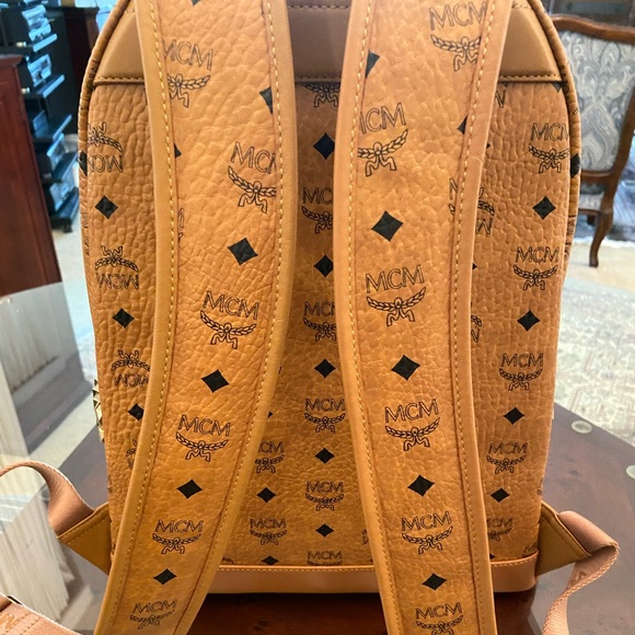 MCM Bag - Picture 3 of 10